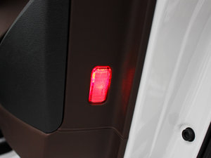 201335TFSI (200kW) g