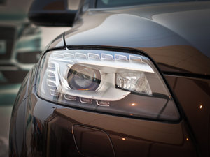 201340TFSI m(245kW) ^