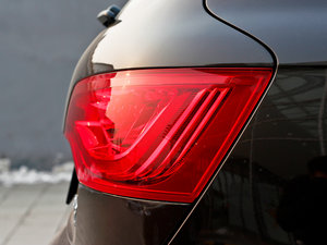 201340TFSI m(245kW) ^