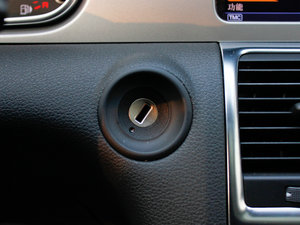 201340TFSI m(245kW) п؅^(q)