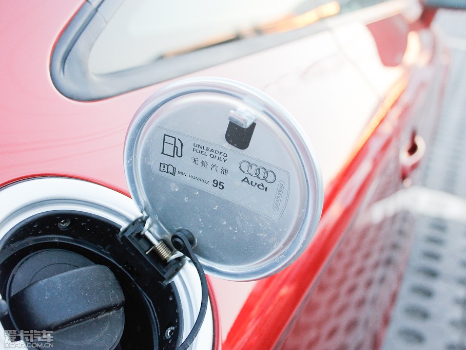 2013?yun)WTT Coupe 45 TFSI