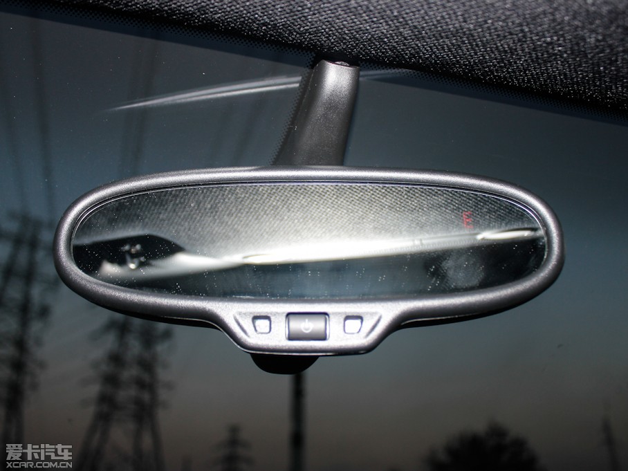 2013?yun)WTT Coupe 45 TFSI