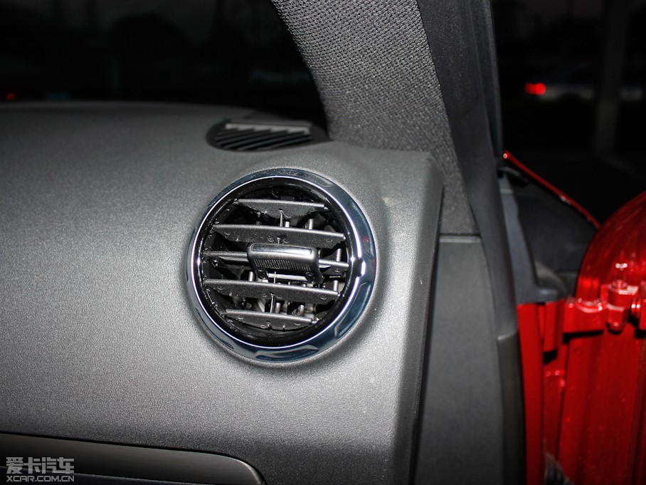 2013?yun)WTT Coupe 45 TFSI