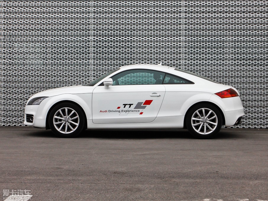 2013WTT Coupe 45 TFSI ɫ