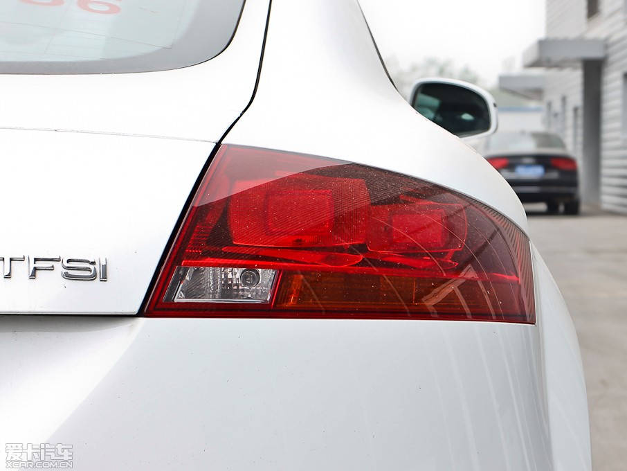 2013?yun)WTT Coupe 45 TFSI ɫ(jng)