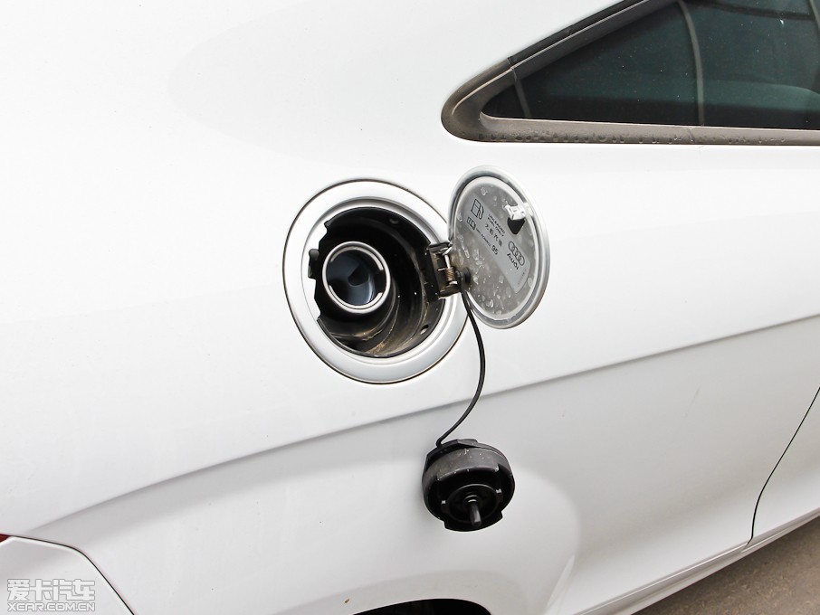 2013WTT Coupe 45 TFSI ɫ