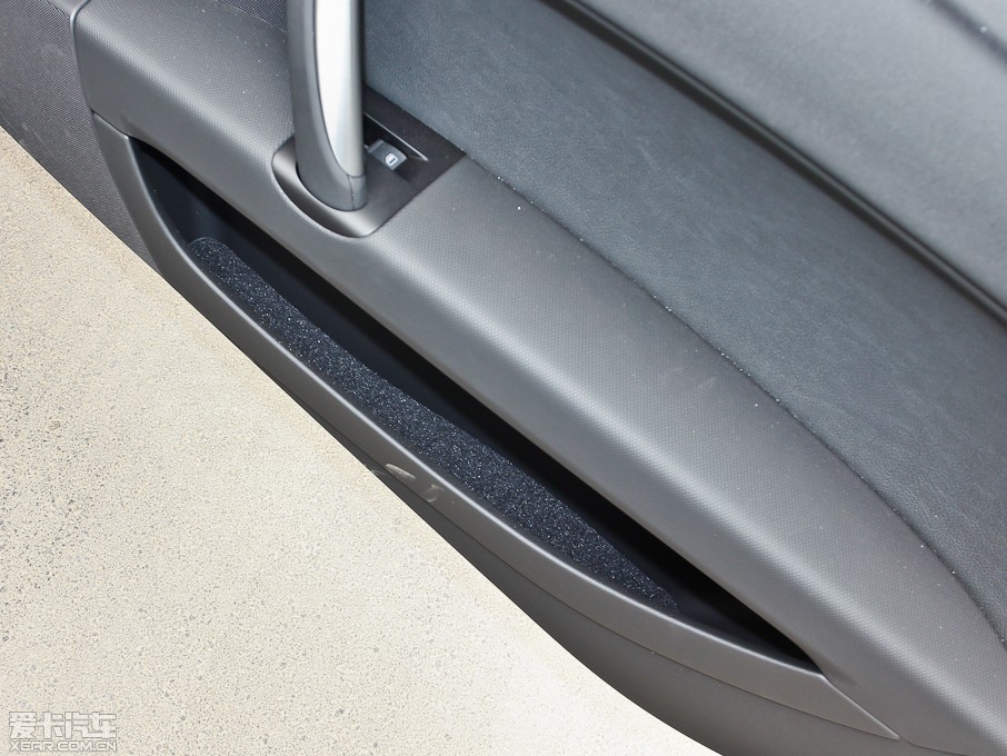 2013?yun)WTT Coupe 45 TFSI ɫ(jng)