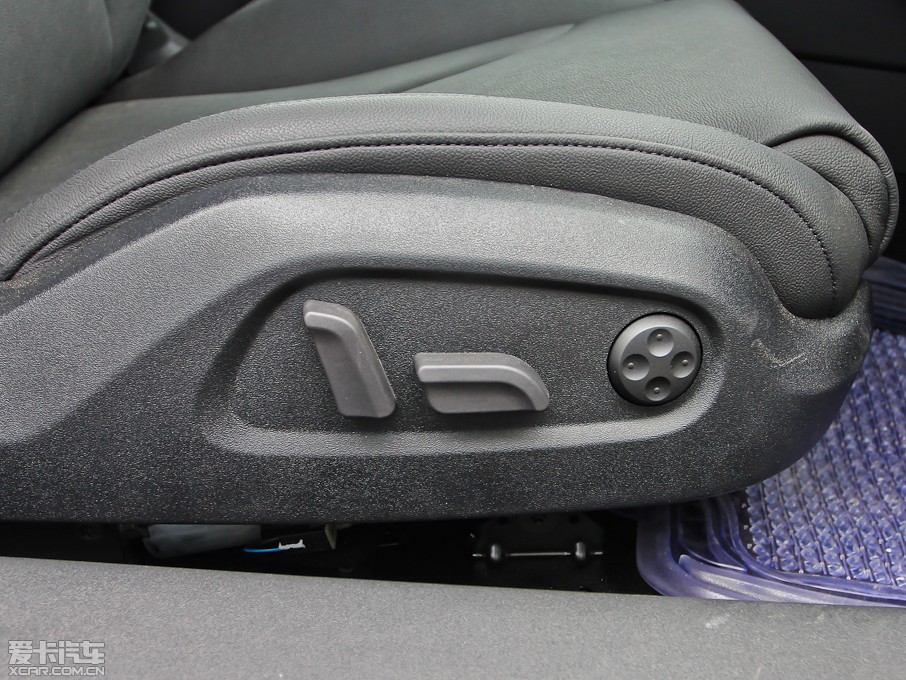 2013WTT Coupe 45 TFSI ɫ(jng)