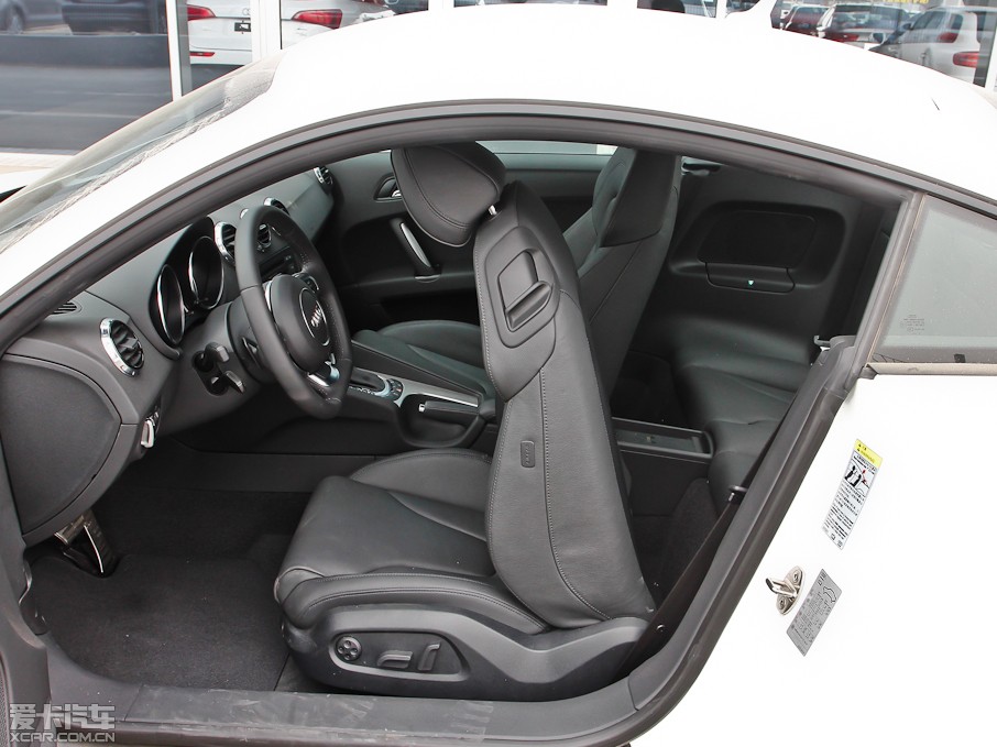 2013WTT Coupe 45 TFSI ɫ