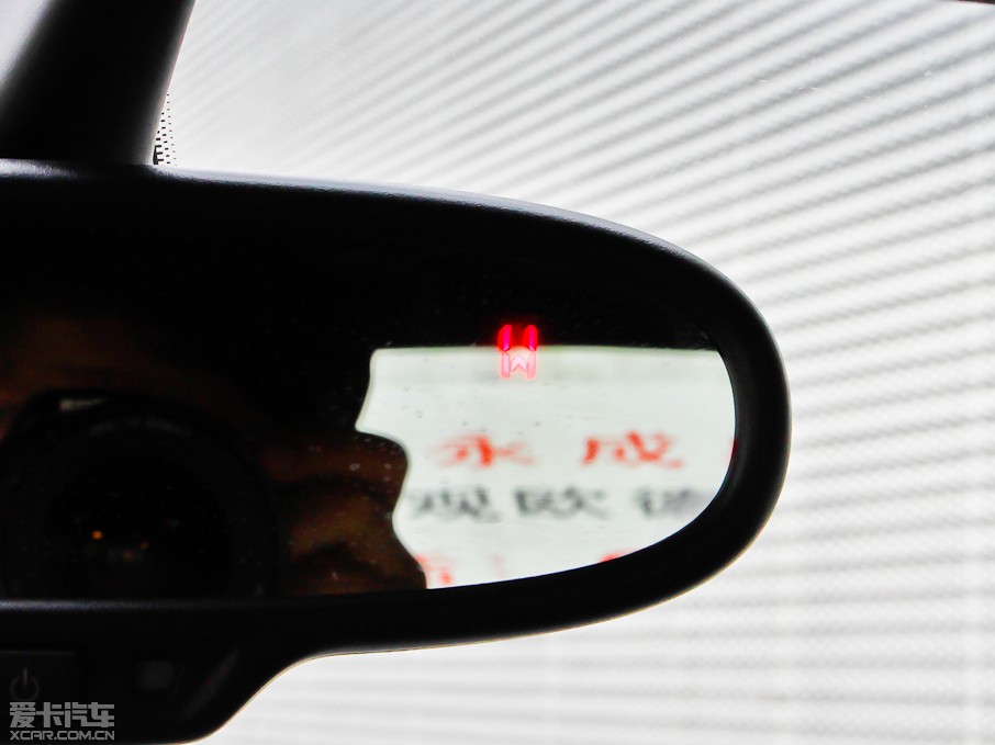 2013?yun)WTT Coupe 45 TFSI ɫ(jng)