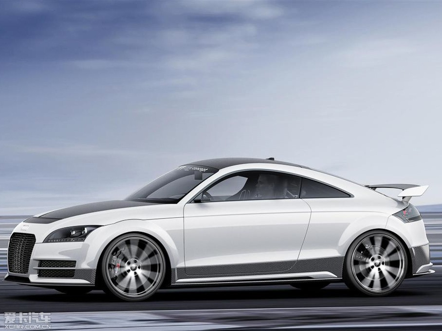 2013?yun)WTT Coupe ultra quattro Concept