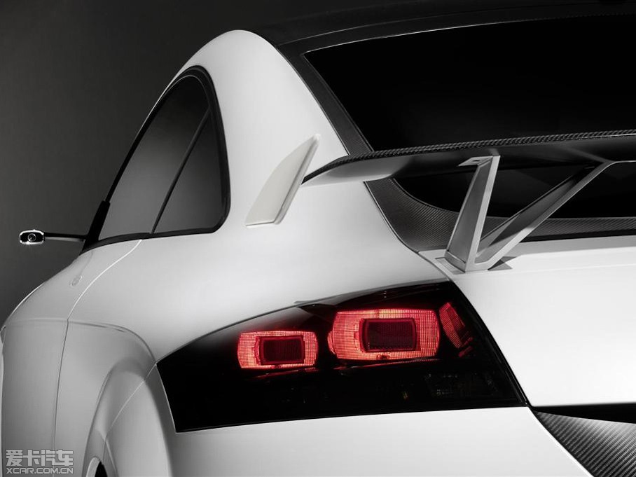 2013WTT Coupe ultra quattro Concept