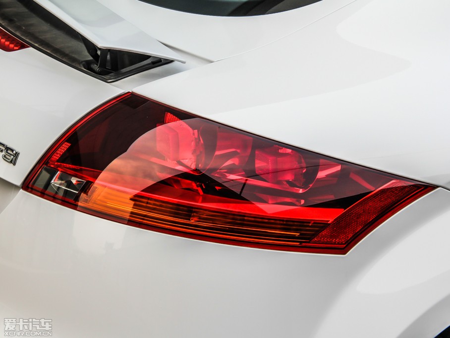 2013?yun)WTT Coupe 45 TFSI