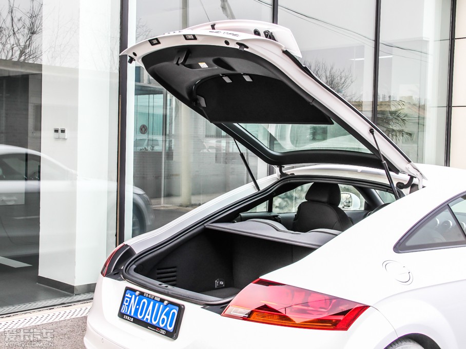 2013WTT Coupe 45 TFSI