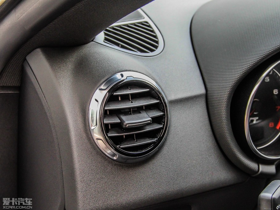 2013WTT Coupe 45 TFSI