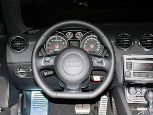 2013款45 TFSI 中控区