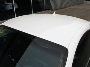 2013款45 TFSI 白色经典版 车顶