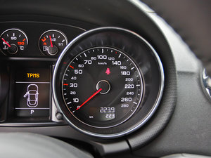 201345 TFSI ɫ п؅^