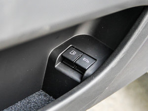 2013款45 TFSI 空间座椅