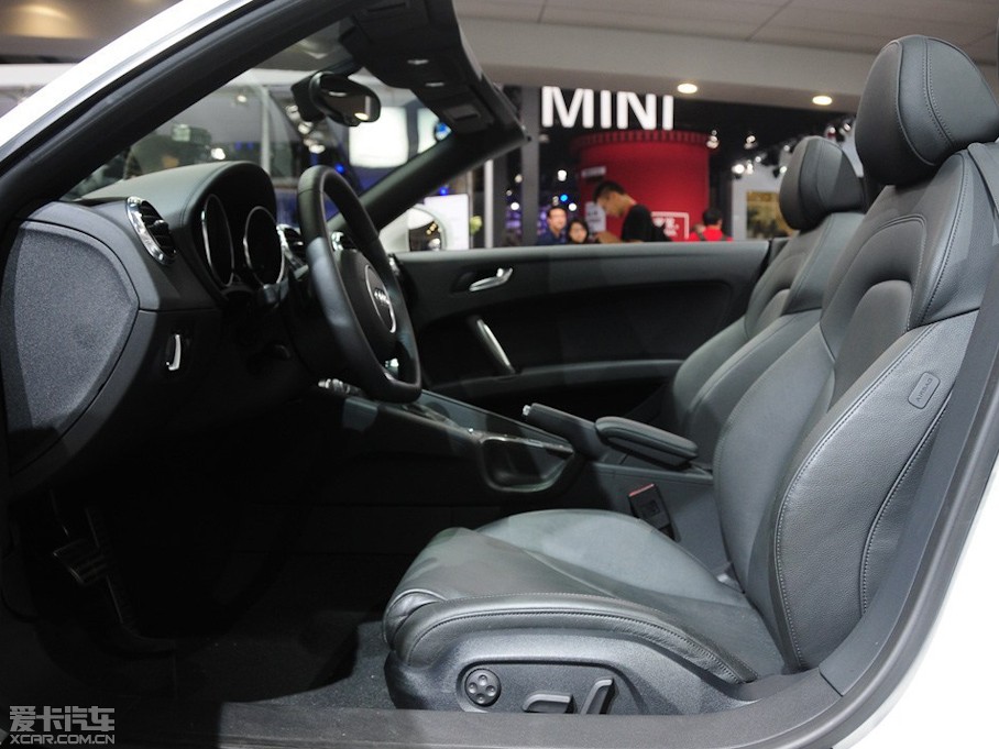 2013WTT Roadster Roadster 45TFSI quattro