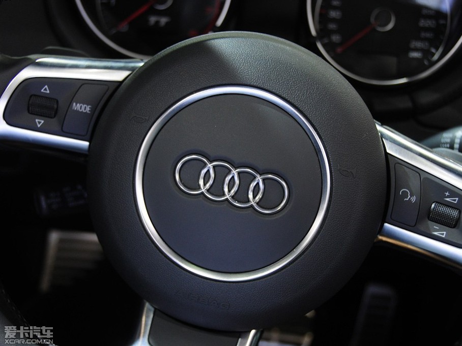 2013WTT Roadster Roadster 45TFSI quattro