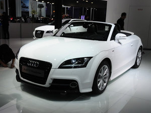 2013Roadster 45TFSI quattro w^