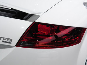 2013Roadster 45TFSI quattro ^