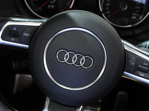 2013Roadster 45TFSI quattro п؅^