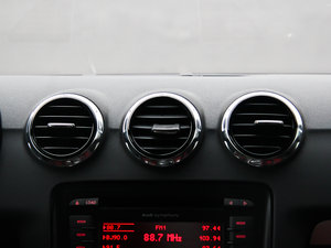 2013Coupe quattro {L