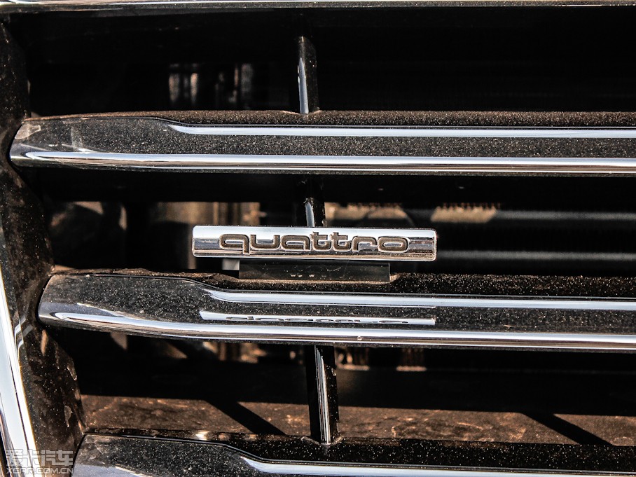 2013WA8 55 TFSI quattro A