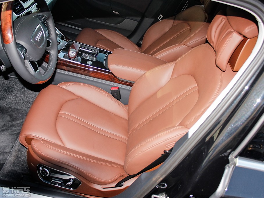 2013WA8 55 TFSI quattro A