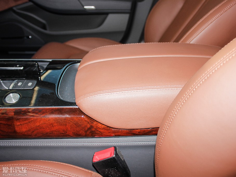 2013WA8 55 TFSI quattro A