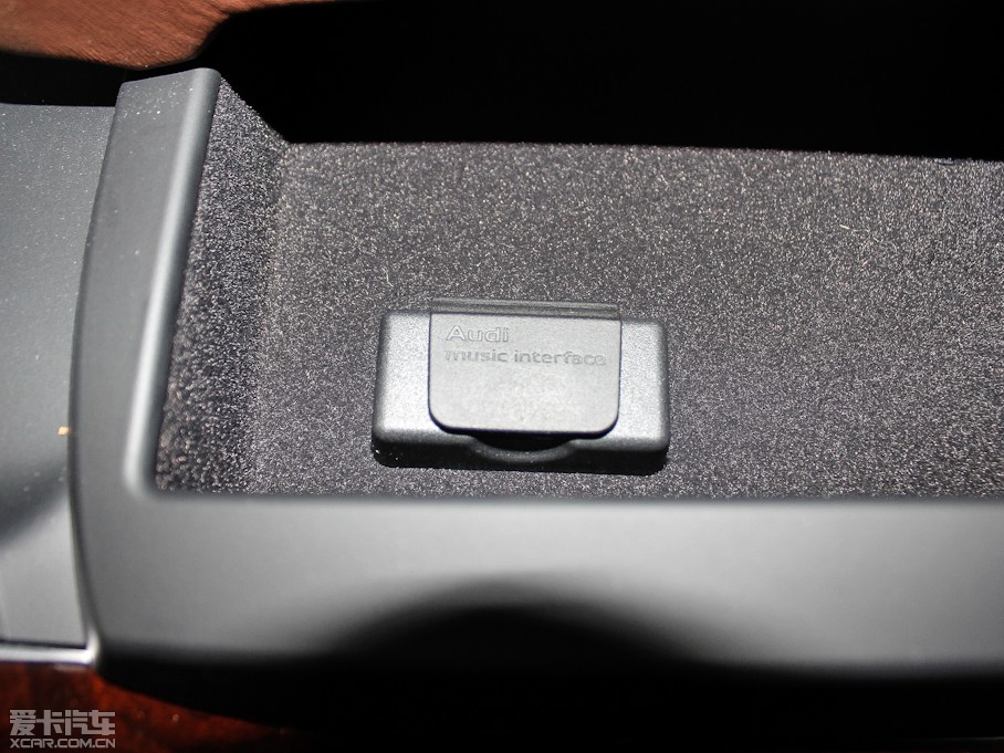 2013WA8 55 TFSI quattro A