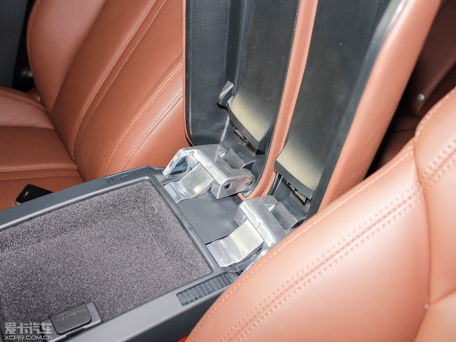 2013WA8 55 TFSI quattro A