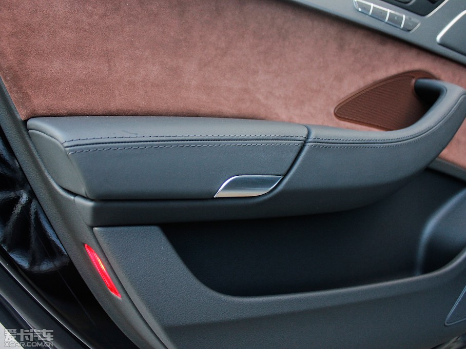 2013WA8 55 TFSI quattro A