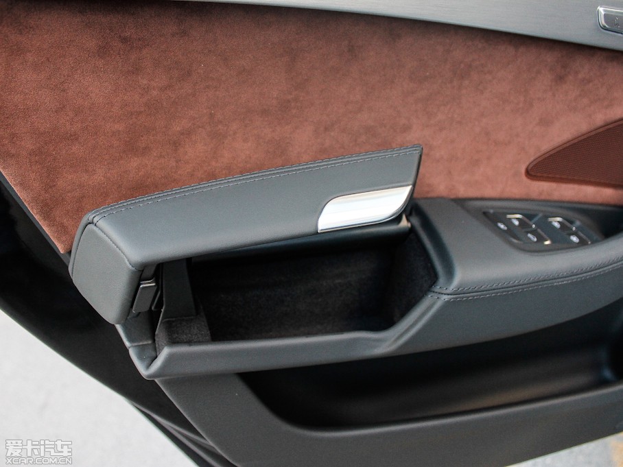 2013WA8 55 TFSI quattro A