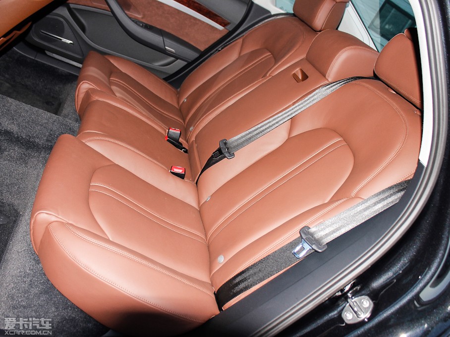 2013WA8 55 TFSI quattro A