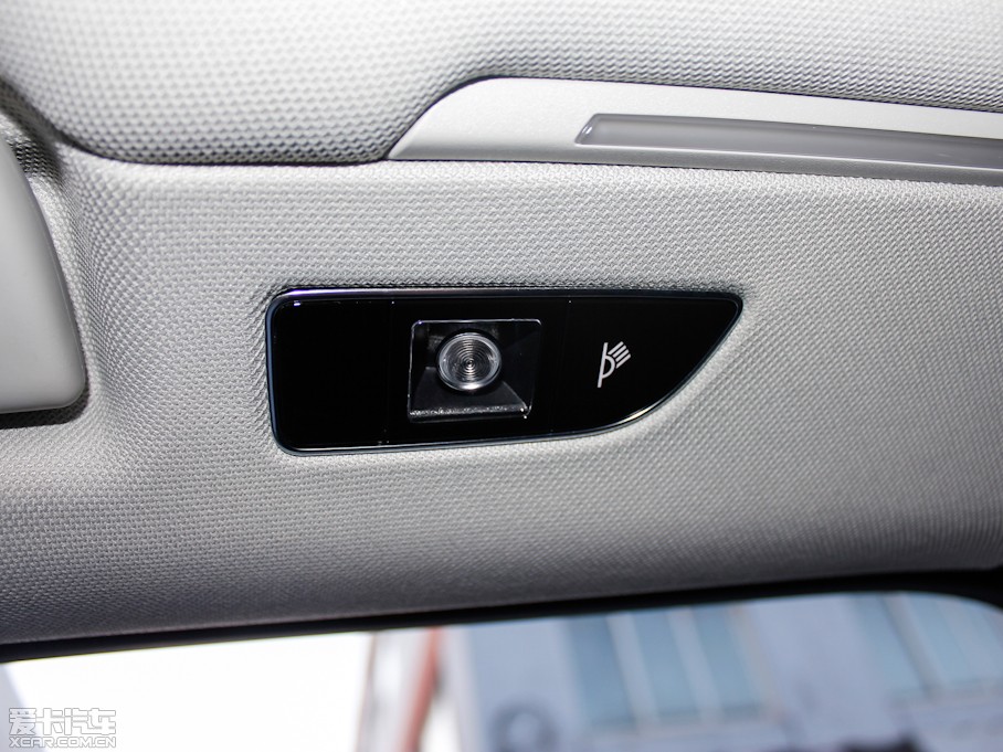 2013WA8 55 TFSI quattro A