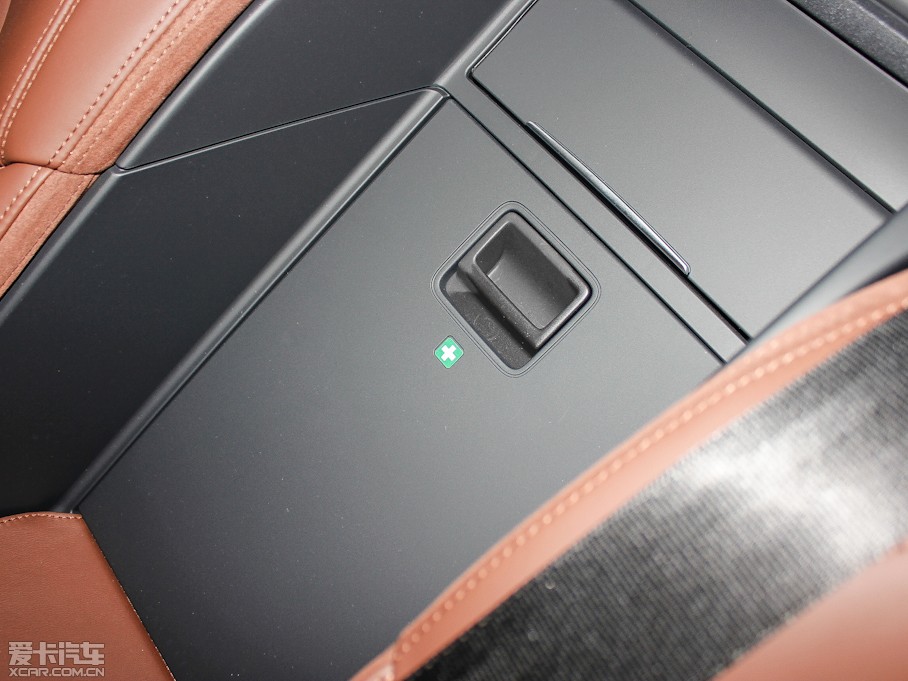 2013WA8 55 TFSI quattro A