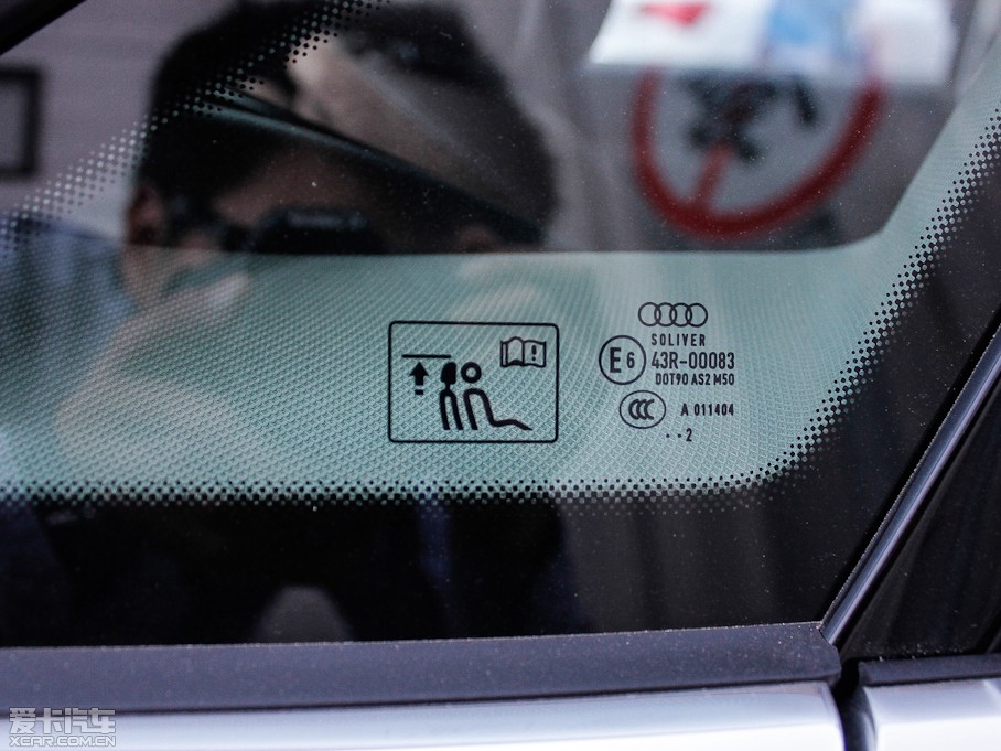 2013?yun)WA8 55 TFSI quattro A