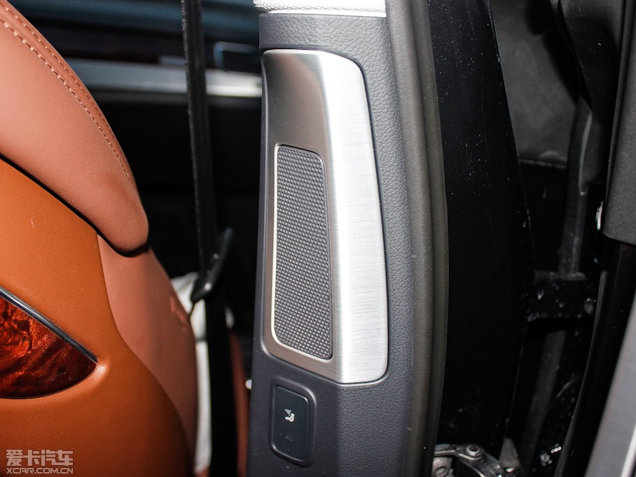 2013WA8 55 TFSI quattro A