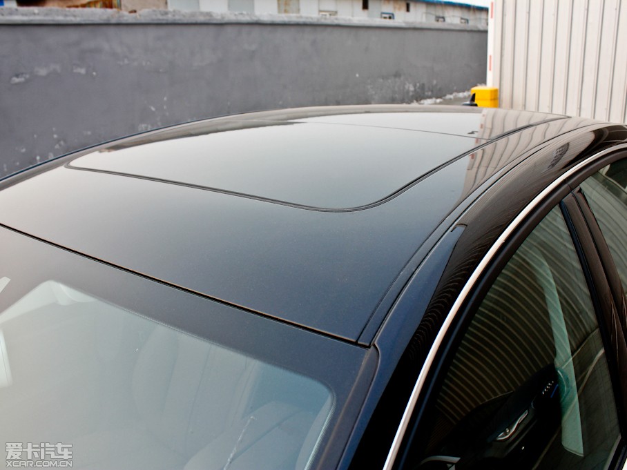 2013?yun)WA8 30 FSI m