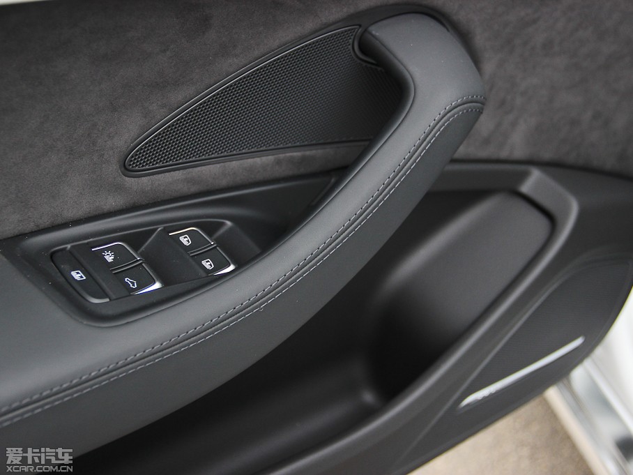 2013WA8 45 TFSI quattro 