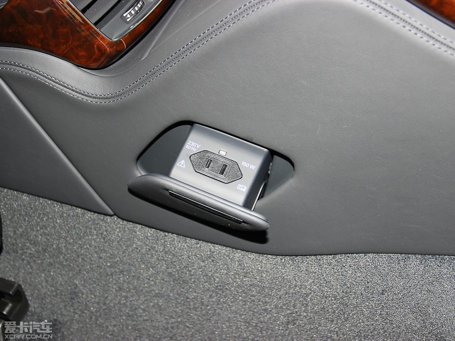 2013WA8 45 TFSI quattro 