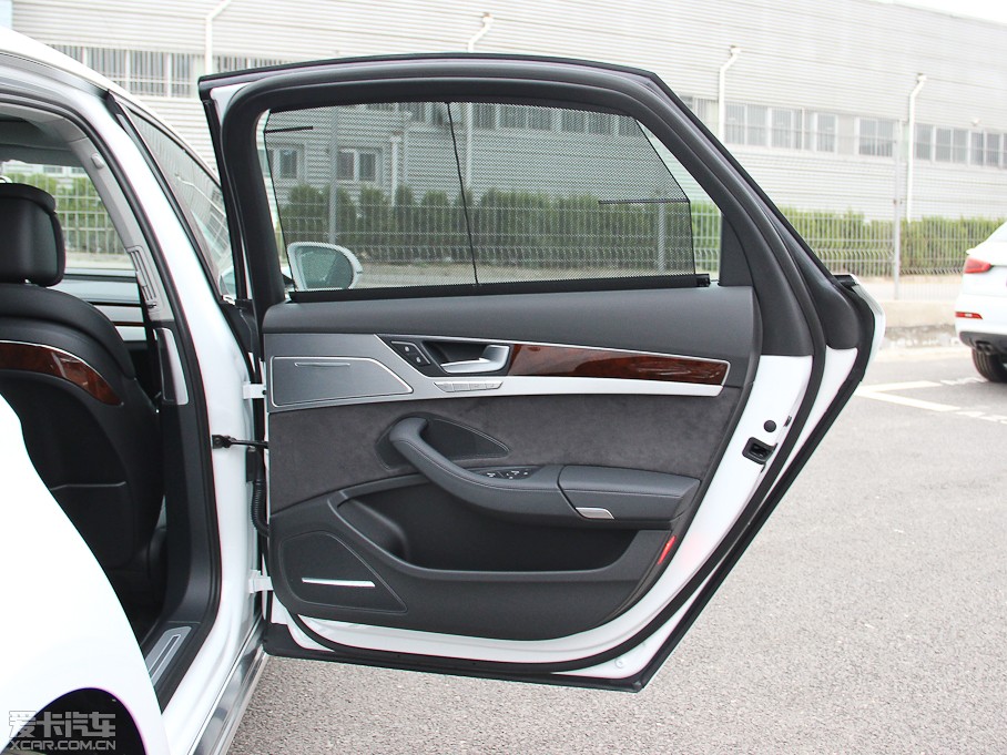 2013WA8 45 TFSI quattro 