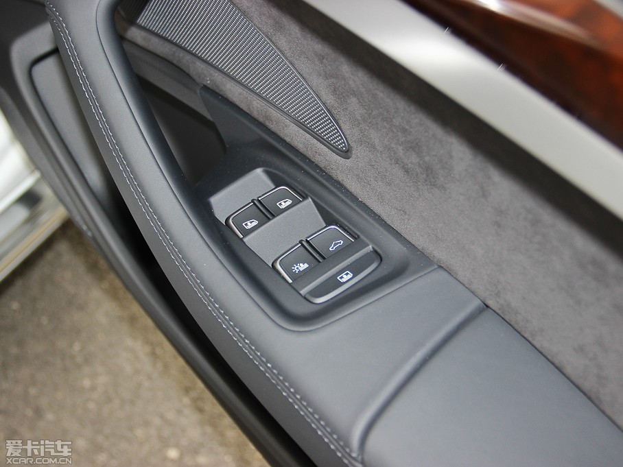 2013?yun)WA8 45 TFSI quattro 