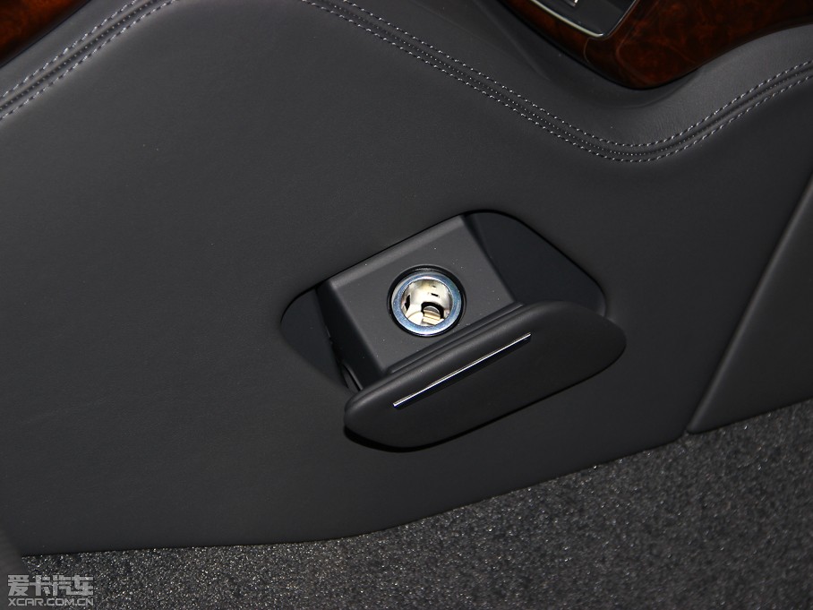 2013WA8 45 TFSI quattro 