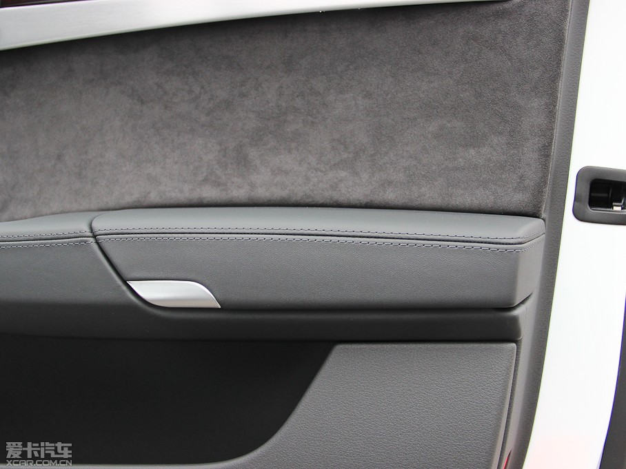 2013WA8 45 TFSI quattro 