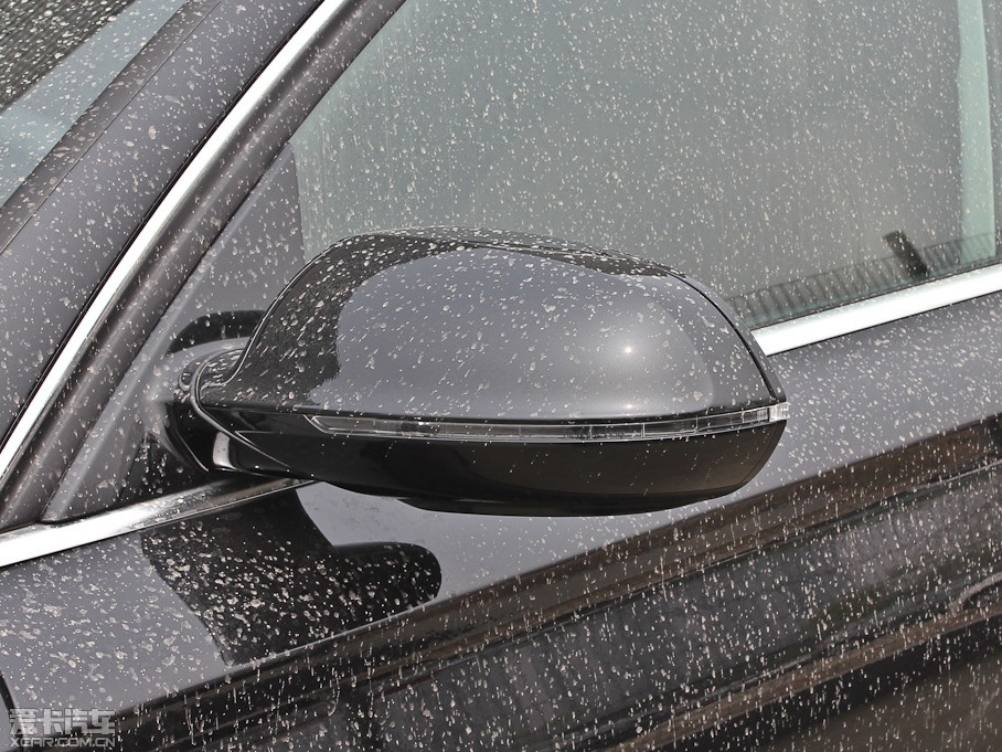 2013WA8 50 TFSI quattroA