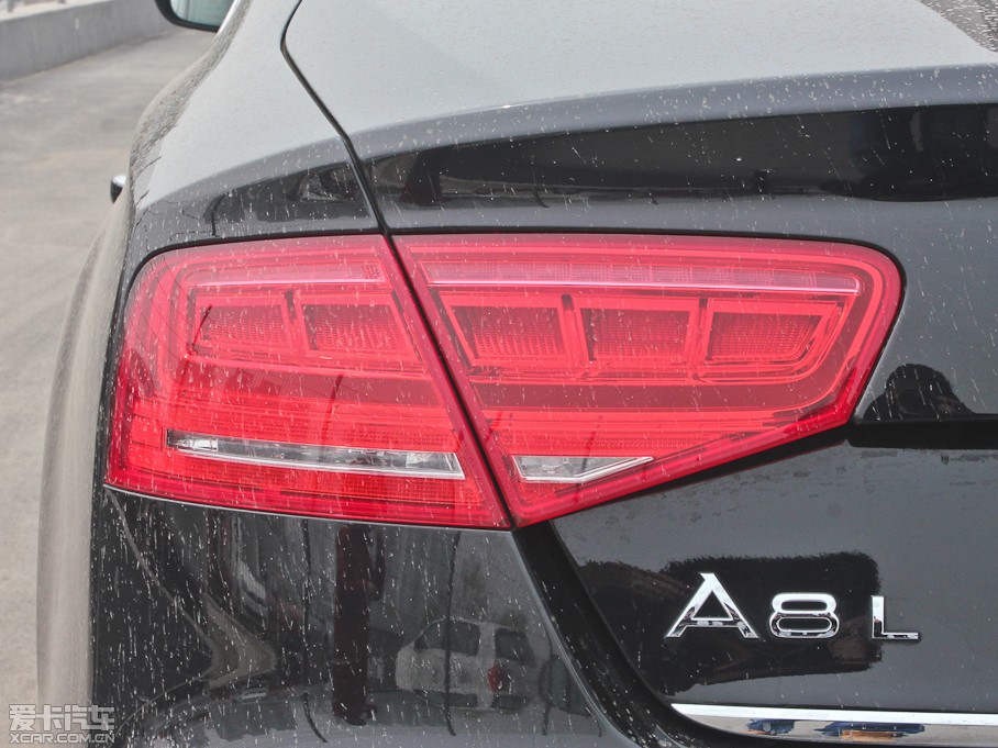 2013?yun)WA8 50 TFSI quattroA